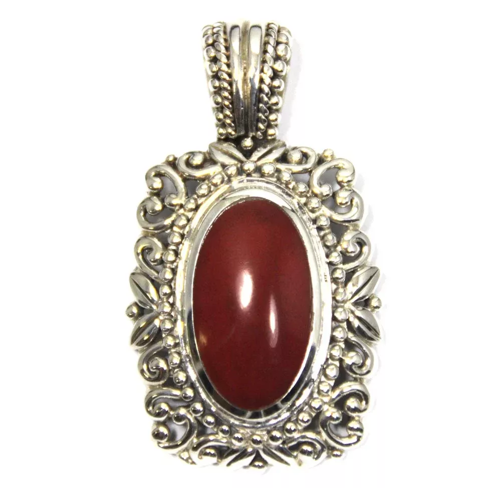 Red Agate Cabochon Filigree Pendant