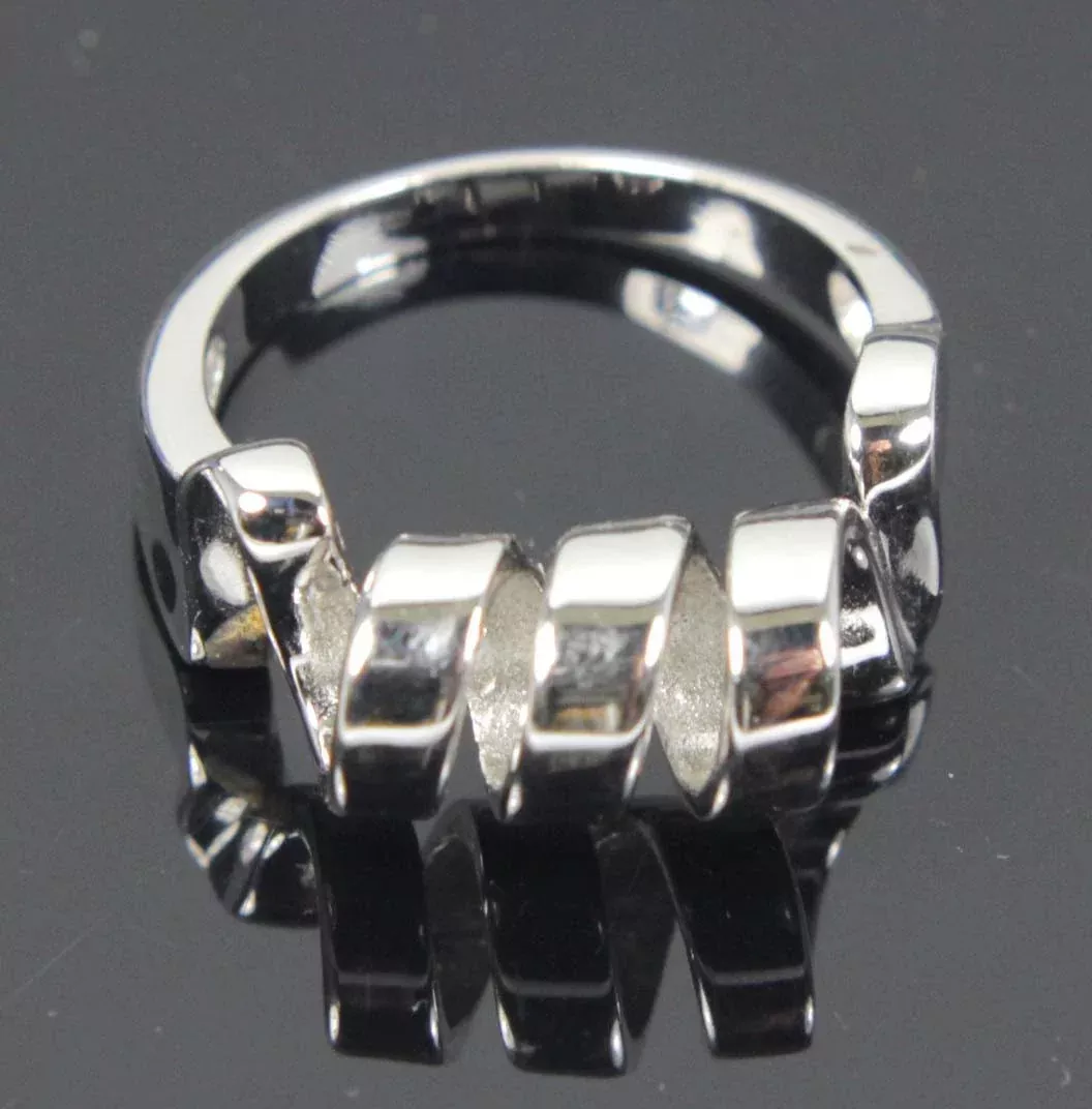 Sterling Silver Ring Ribbon Size 8.5
